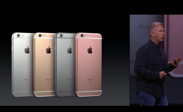 iPhone 6sについて説明をする米アップルのフィリップ・シラー上級副社長