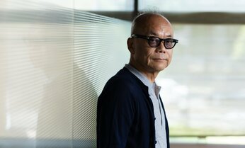 延江浩が明かした瀬戸内寂聴への思い 48歳差の「純愛」描いた小説『J』のモデル