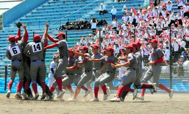 「野球ができなくなるかもしれない」甲子園初出場の浜松開誠館　野球部員が気候危機対策を求めてデモ