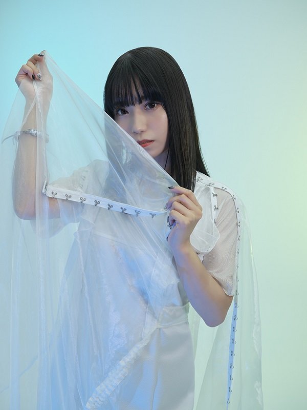 亜咲花、『サマータイムレンダ』2ndOPテーマ「夏夢ノイジー」MV公開＆ネットサイン会も開催へ