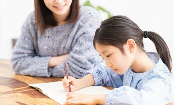 「読解力」よりも「漢字」に注意! プロが教える、小学校の国語のつまずきポイントとサポート方法は?