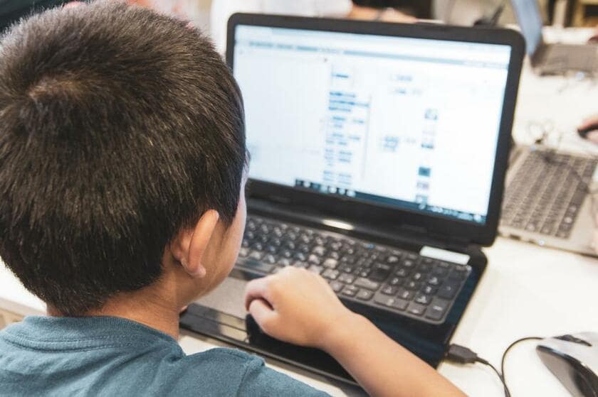 プログラミング教育の必修化は目前に迫る(写真/iStock)