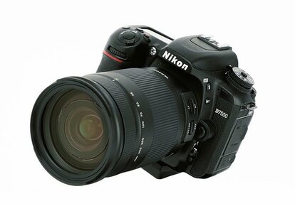 18-400mm F/3.5-6.3 Di II VC HLD(Model B028)
<br />