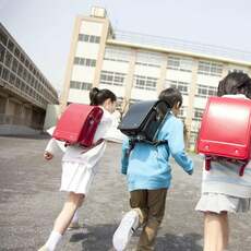 新学期「友だち100人できるかな」の押し付けは危険！？　子育て誌元編集長がアドバイス
