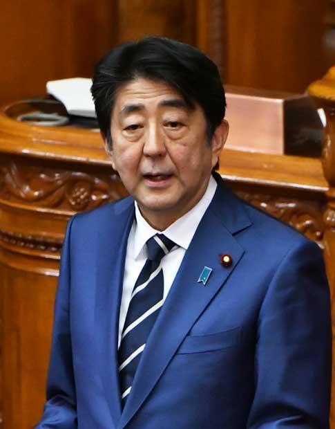 大阪万博とカジノ誘致を後押した安倍首相（ｃ）朝日新聞社