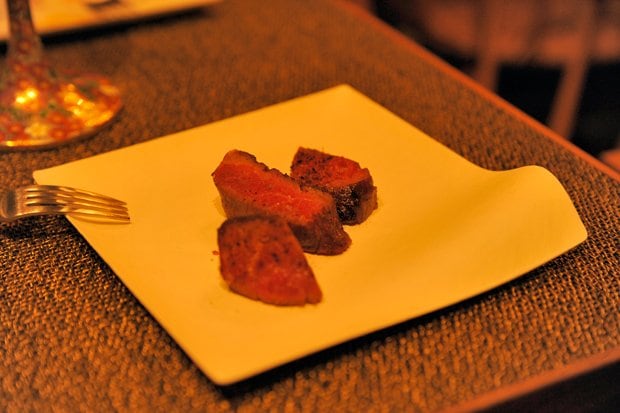 開店前の4月に行われた内覧イベントで提供されたステーキ