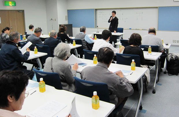 相続関連セミナーは相変わらず盛況だ　（c）朝日新聞社　＠＠写禁