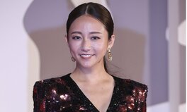 〈木曜劇場「愛の、がっこう。」第6話きょう〉「木村文乃」主演ドラマ「愛の、がっこう。」トラブル続きで心配される“重圧”と“体調”