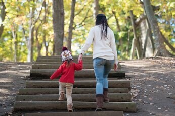 少子化対策で“支援金負担”、本当に子育てしやすい社会になる? 専門家「少子化“促進策”にもなりかねない」