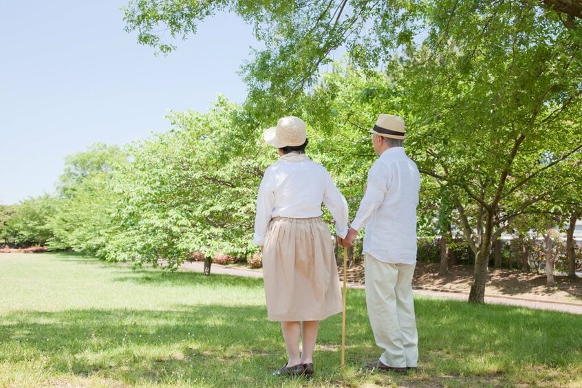 何気ない日常の時間はたちまち失われることがある。そのときになって初めて、それがどれだけかけがえがないかに気づく（写真：iStock / Getty Images Plus）