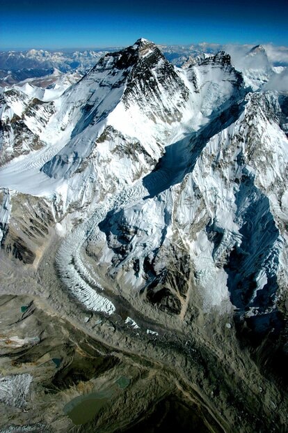 標高8千メートル峰「真の山頂」で登山界に激震 GPSやドローン