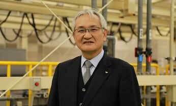 仕事の後も大学院で装置開発 自分で考える社風に 清川メッキ工業・清川肇社長