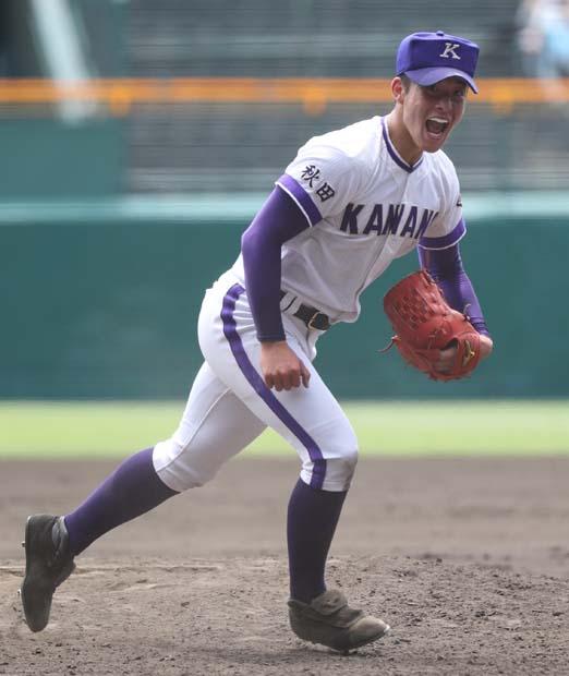 日本ハムから1位指名を受けた金足農の吉田 (c)朝日新聞社