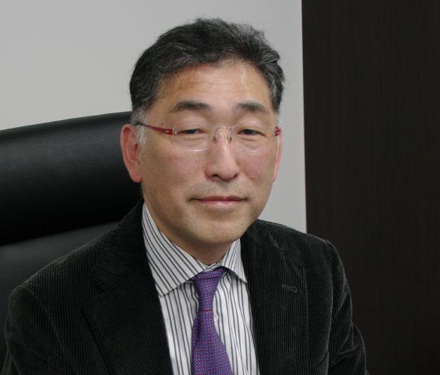 乾友彦学部長