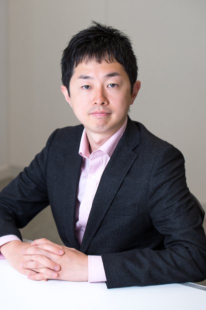 益嶋裕（ますしま・ゆたか）／マネックス証券　マーケットアナリスト兼インベストメント・アドバイザー。早稲田大学政治経済学部政治学科卒業後、2008年4月に新卒第4期生としてマネックス証券に入社。マーケティング部で日本株や中国株のマーケティングを担当後、2013年7月より現職。現在は国内外の経済リポートの執筆や各種ウェブコンテンツの作成に携わりながら、オンラインセミナーにも出演中。日本証券アナリスト協会検定会員（撮影／小山幸佑）