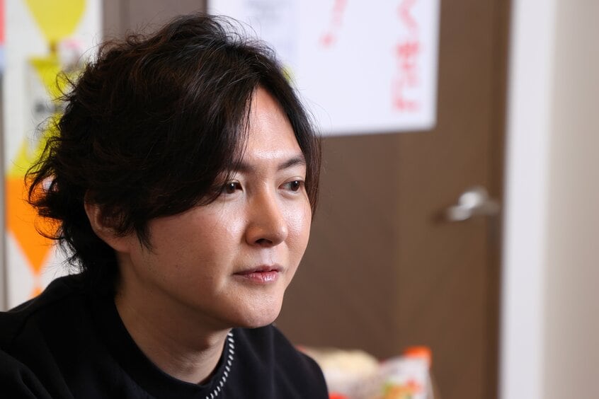 料理研究家のリュウジさん(撮影/写真映像部・松永卓也)