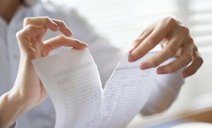 解約したくてもクーリングオフの対象外、違約金の可能性も　リースバック契約は「リスクが高い」と専門家　被害にあわないためには