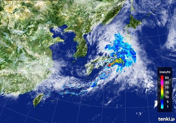 衛星画像と雨雲の様子（6月21日午前10時）