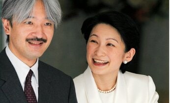 悠仁さまの誕生を祝って「ミニパレード」も 「子どもを授かる」と噂の観光地も 2006年のフィーバーを振り返る