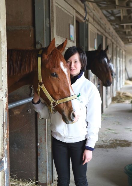 「乗せてくださる馬主さんや厩舎関係者への感謝の気持ちを忘れず、思いを込めて乗りたいです」（撮影／写真部・松永卓也）