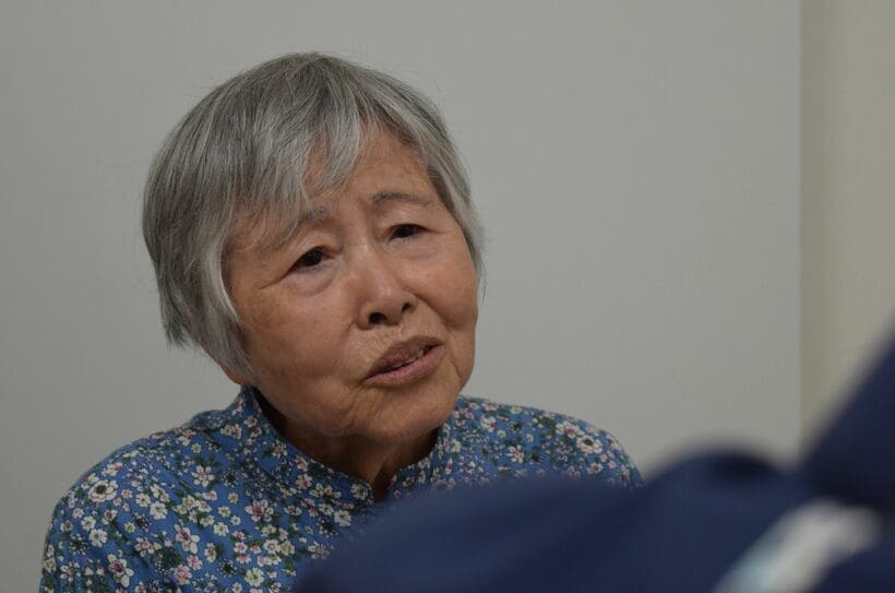 戦争トラウマを語る並里千枝子さん