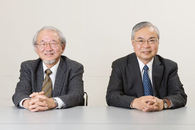 開成高校校長・柳沢幸雄さん（左）と灘高等学校校長・和田孫博さん（右）　（撮影／写真部・工藤隆太郎）