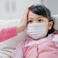 子どもが夏にかかりやすい病気って? “3大感染症”と予防法を小児科医が解説