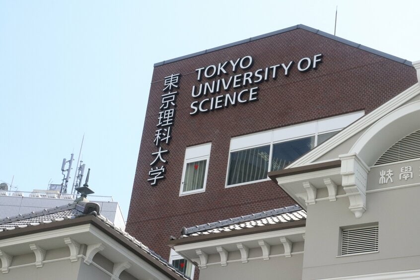 総合型選抜（女子）を導入して2年、別の入試方式で入学する女子も増えて、女子率3割になった東京理科大学（撮影／井上有紀子）