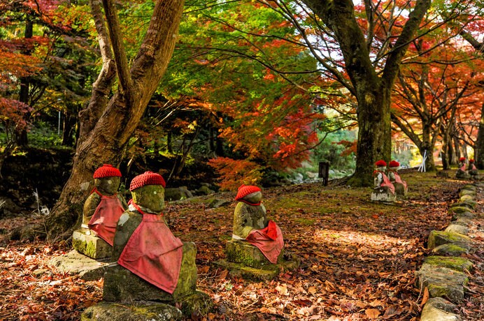 秋の「大寧寺（たいねいじ）」の一風景