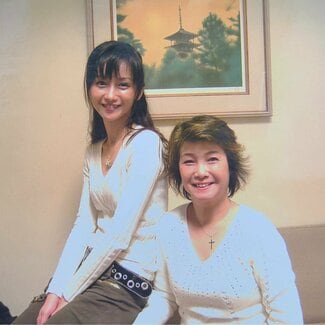 本田美奈子さん」没後19年 実母と妹が明かす“お姉ちゃん”との幸せだった38年間 | AERA dot. (アエラドット)