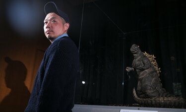 「キャッチャー姿」の五月人形、なぜ？　人形師・中村弘峰さんがアスリートを選んだ理由