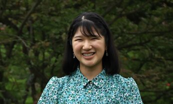 ボブヘアになった愛子さまの普通の女の子の語り口に思う 「安定的皇位継承」の切ない不確かさ