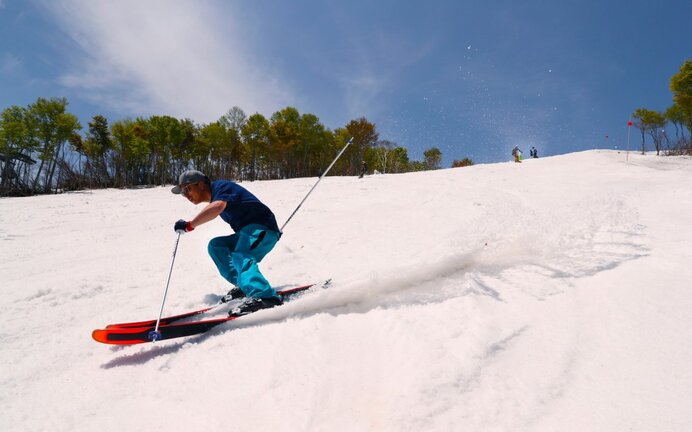 Tシャツで滑るスキー＆スノーボードの爽快感を味わってみませんか?