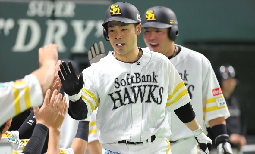 好調な打線を引っ張る近藤健介