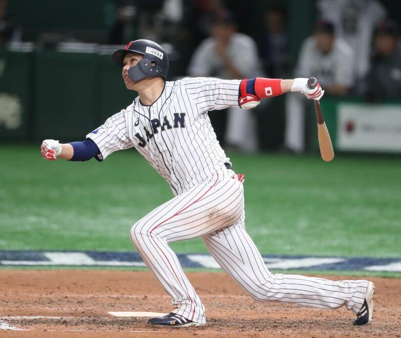 侍ジャパンのメンバーとして昨年のプレミア１２に出場した巨人・坂本勇人（Ｃ）朝日新聞社