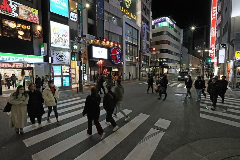 3月7日にまん延防止等重点措置が解除された福岡天神の繁華街