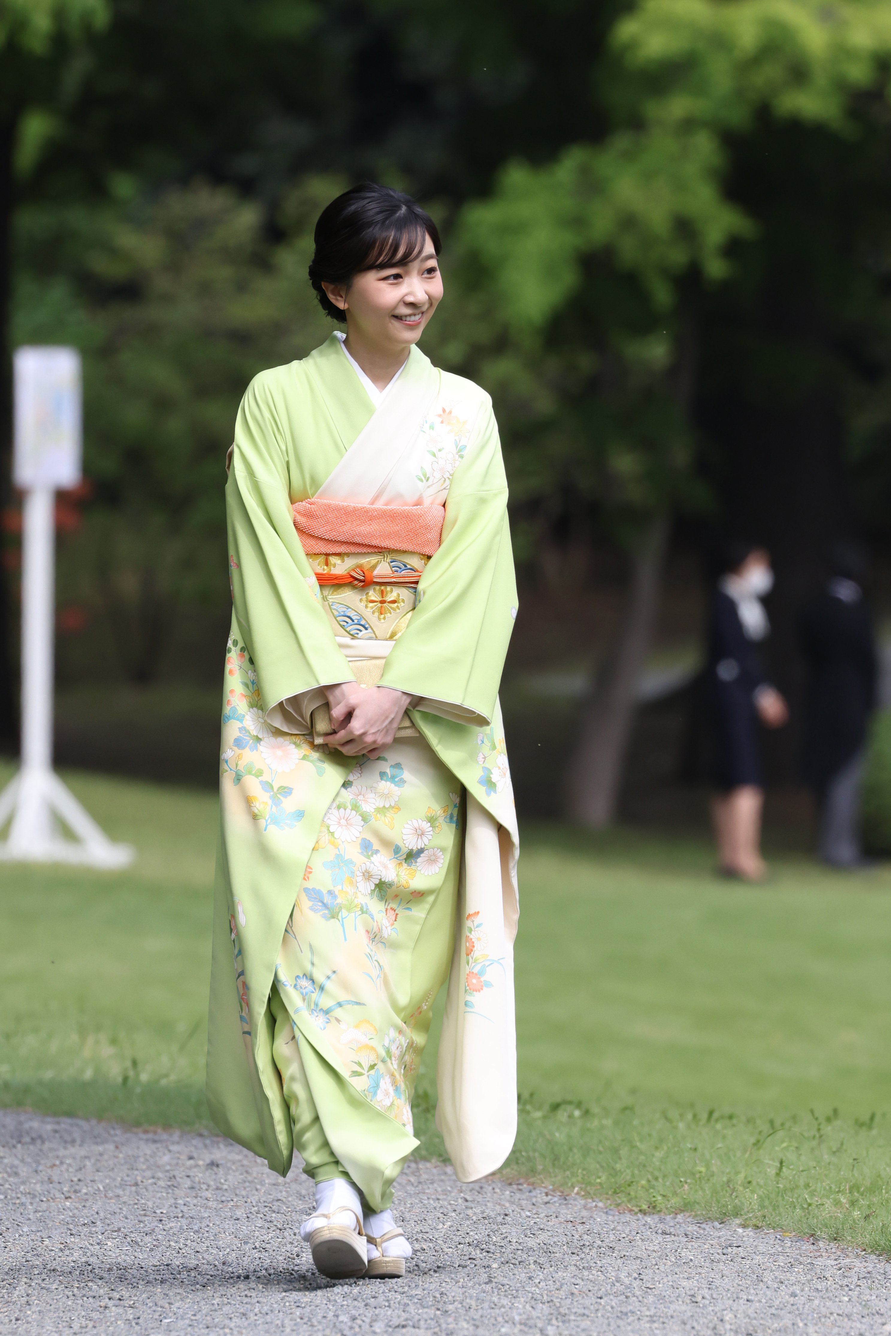 佳子様22歳 写真特集】佳子さま 若草色の着物で完璧ポージング 写真で振り返る2025年春の園遊会（AERA DIGITAL）｜ｄメニューニュース（NTTドコモ）