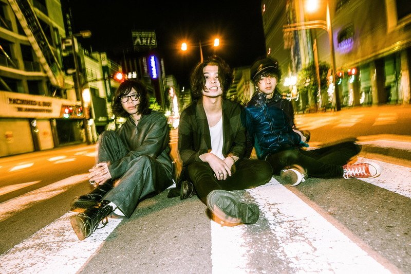 SIX LOUNGE 大分発スリーピースロックバンドがミニアルバム『夢うつつ』4月リリース