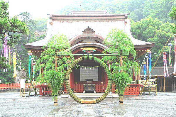 七夕の飾りも美しい鎌倉・鶴岡八幡宮