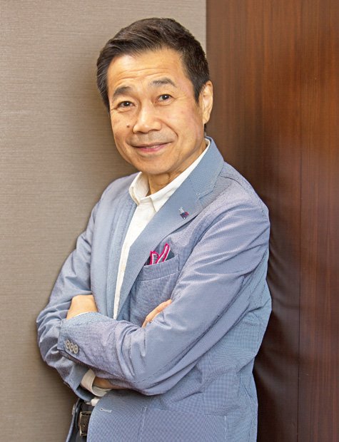 三宅裕司（みやけ・ゆうじ）／喜劇俳優。１９５１年、東京・神田神保町生まれ。７９年に劇団ＳＥＴを創立。以降、本公演を演出、出演している。２００４年に伊東四朗一座、０６年には熱海五郎一座を設立（撮影／写真部・片山菜緒子）