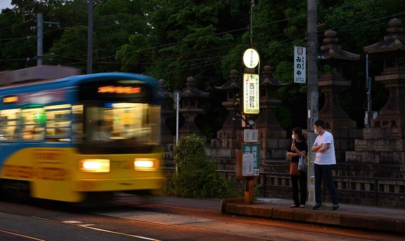 阪堺電車：地域の足であり、大阪の街並みを眺めながらゆったりとした電車旅も楽しめる。運賃は、どこまで乗っても大人２３０円
