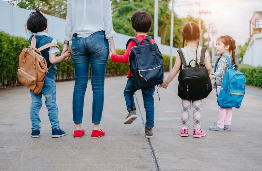 写真・図版（1枚目）| なぜ？　幼保無償化から外国人学校除外　理由は「多種多様な教育をしている」