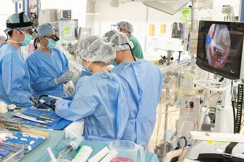 田端医師を、ハートチームとテクノロジーが支える(写真提供/田端医師)