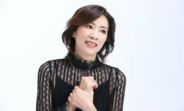 元宝塚月組トップスター「真琴つばさ」が明かす“結婚願望”　「カフェで運命の出会いを待っていたこともあります」