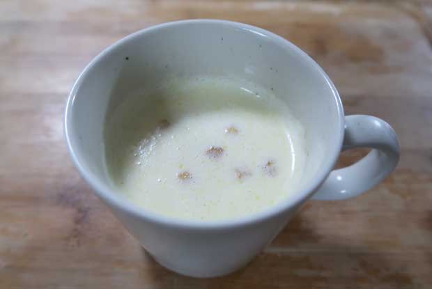 レバーと牛乳を使った料理（３）牛乳スープ（撮影／山内リカ）