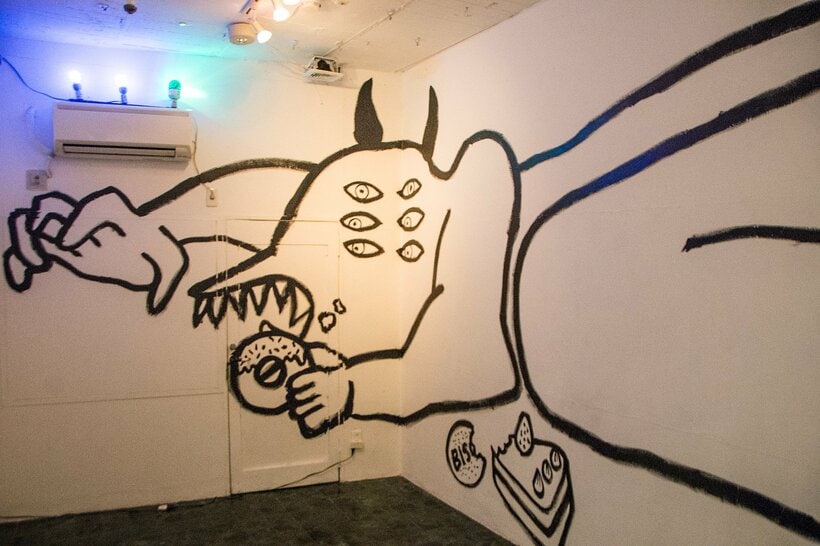 初の個展「スーパー劣等生」から（本人提供）