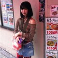 Z世代がハマる「古いiPhone」で撮る日常 500万画素だからこそ“映える”写真の妙味とは?