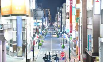 コロナ禍で飲食店は「2ヵ月で資金がショート」…それでも医療現場を支援する料理人たち