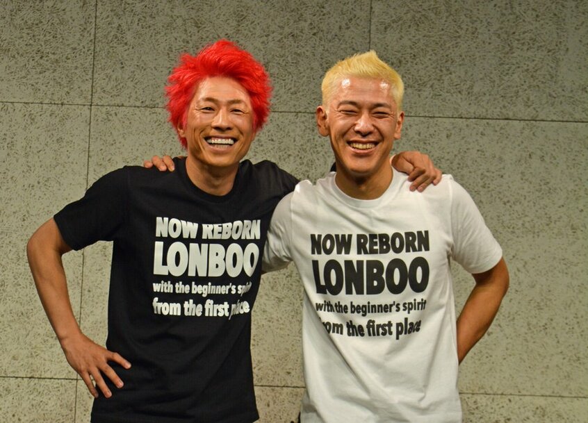 ロンドンブーツ1号2号の田村淳(写真左)と田村亮。ロンブーは解散したが、解散せずに”仮面夫婦”のような間柄のコンビもいるというが……