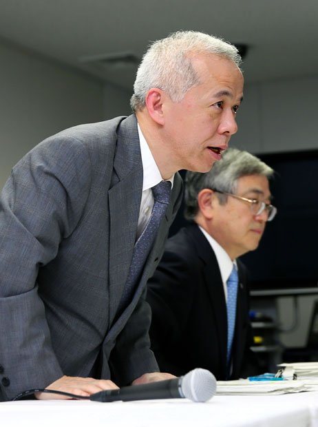 １０月３１日の中間決算の会見で、東京電力の広瀬直己社長は、今年度の黒字化について「非常に厳しい収支になる」と強調した　（c）朝日新聞社　＠＠写禁